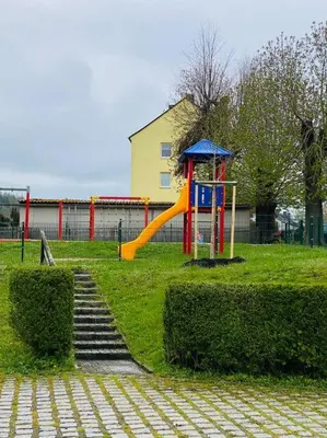 Ein Kinderspielbereich in der Unterkunft Wanderurlaub mit und ohne Hund!