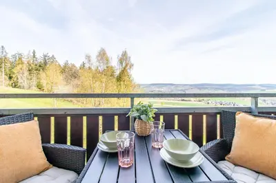 Ein Balkon oder eine Terrasse in der Unterkunft Apartment Bergwiese I Balkon I Aufzug I Stellplatz