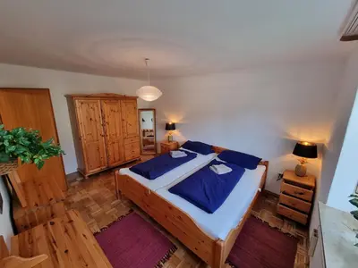 Ein Bett oder Betten in einem Zimmer der Unterkunft Simon´s Serviceapartment