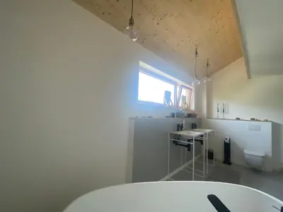 Ein Badezimmer in der Unterkunft Das Lavendelhaus Weißenstadt Unser modernes und gemütliches Ferienhaus im Fichtelgebirge