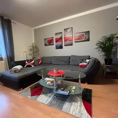 Große helle Ferienwohnung mit Balkon