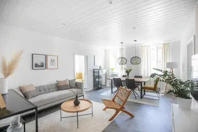 Ein Sitzbereich in der Unterkunft bayreuthome - Stilvolles Apartment im Zentrum - 2 Schlafzimmer