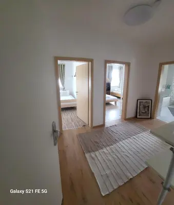 Ein Bett oder Betten in einem Zimmer der Unterkunft 80qm mit Balkon 3 getrennte Räume
