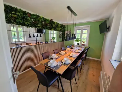 Ein Restaurant oder anderes Speiselokal in der Unterkunft Ferienhaus del Pueblo