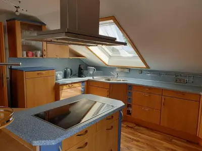 Küche/Küchenzeile in der Unterkunft Moderne DG-Wohnung in Mainleus