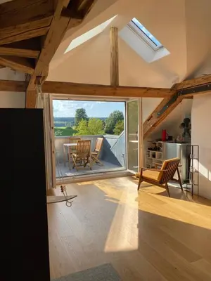 Ein Sitzbereich in der Unterkunft Loft im Haus mit Geschichte