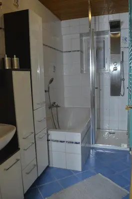 Ein Badezimmer in der Unterkunft Gemütliche Ferienwohnung
