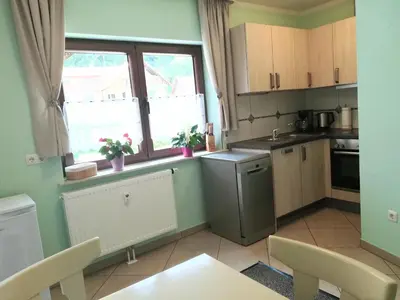 Küche/Küchenzeile in der Unterkunft Ferienwohnung Hopfengärtner