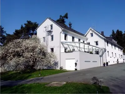 Das Gebäude in dem sich das Hotel befindet