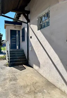 Eine Fassade oder ein Eingang zu Ferienwohnung Pfaffensteinblick