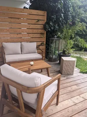 Ein Garten an der Unterkunft Wohnung mit Terrasse und eigenem Parkplatz