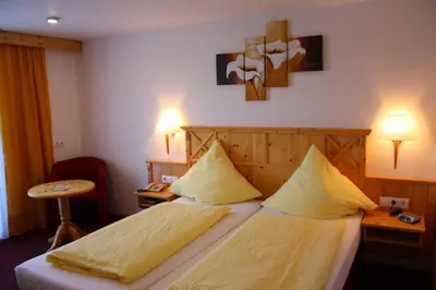 Ein Bett oder Betten in einem Zimmer der Unterkunft Hotel-Landgasthof Ploss