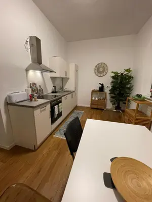Küche/Küchenzeile in der Unterkunft WEN BHF NEU & ZENTRAL in Weiden für bis zu 6 Personen