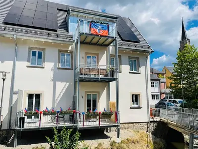 Das Gebäude in dem sich die Ferienwohnung befindet