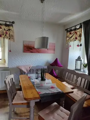 Ein Sitzbereich in der Unterkunft Landwohnung Max&Fritz