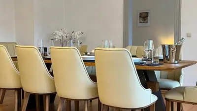 Ein Sitzbereich in der Unterkunft Feine Wohn und Schlafstuben im Herrenhaus I UNESCO Welterbe I Parkplatz I Erzgebirge I Waldbühne