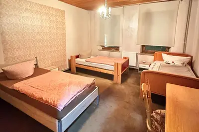Ein Bett oder Betten in einem Zimmer der Unterkunft Apartment in Hof, zentrumsnah