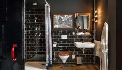 Ein Badezimmer in der Unterkunft Weltraumbahnhof Rautenkranz - Steampunk Hotel
