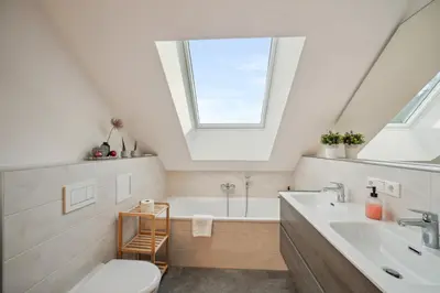 Grundriss der Unterkunft Salí Homes K39 Monte-Carlo -Spacious 6-Bedroom Apartment with Terrace and Garden Views in Bayreuth Ideal for Groups