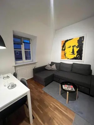 Ein Sitzbereich in der Unterkunft Gemütliche Wohnung im Zentrum.