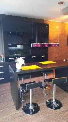 Küche/Küchenzeile in der Unterkunft Modern Art Apartment im Zentrum Weiden