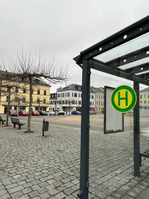 Ein Zertifikat, Auszeichnung, Logo oder anderes Dokument, das in der Unterkunft Zweizimmerwohnung am Markt ausgestellt ist