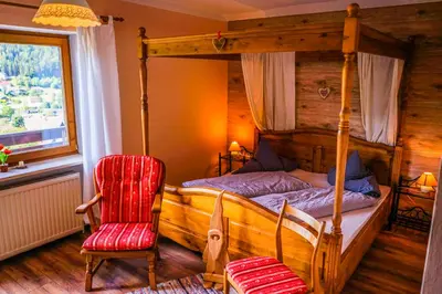 Ein Bett oder Betten in einem Zimmer der Unterkunft Gästehaus Riedl