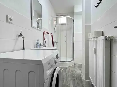 Ein Badezimmer in der Unterkunft SAD104 - Moderne Monteurwohnung/Übergangswohnung