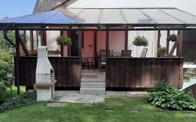 Ein Garten an der Unterkunft Ferienwohnung Oberschieda