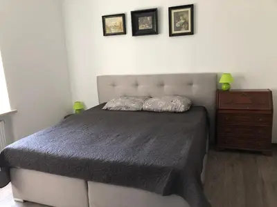 Ein Bett oder Betten in einem Zimmer der Unterkunft Kleinzimmer am Markt