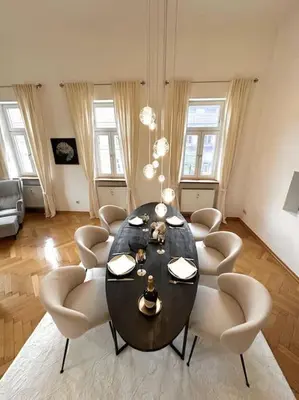 Ein Sitzbereich in der Unterkunft Stilvolle Wohnung in Bestlage