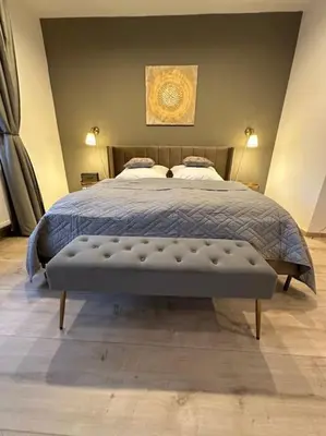 Ein Bett oder Betten in einem Zimmer der Unterkunft Stilvolle Wohnung in Bestlage