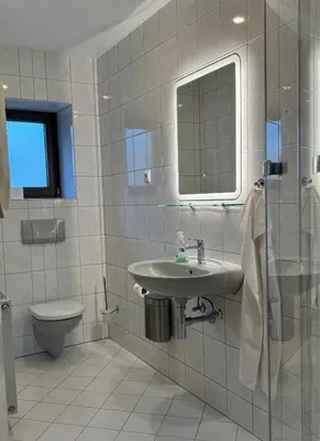 Ein Badezimmer in der Unterkunft Landgasthof & Hotel Waldeck