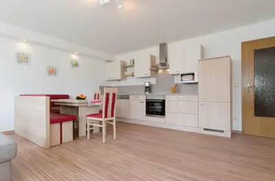 Küche/Küchenzeile in der Unterkunft Ferienwohnung Kobelsberg