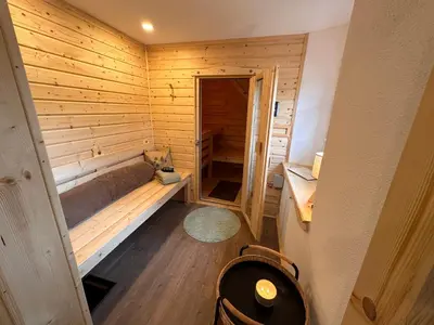 Ein Badezimmer in der Unterkunft Ferienhaus Hemann mit eigener Sauna
