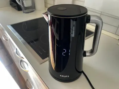 Kaffee-/Teezubehör in der Unterkunft Stylisches City Apartment-Balkon-24h CheckIn-SmartTV