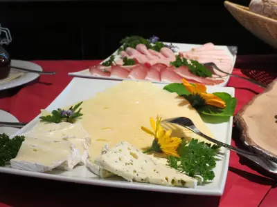 Essen im Hotel oder in der Nähe