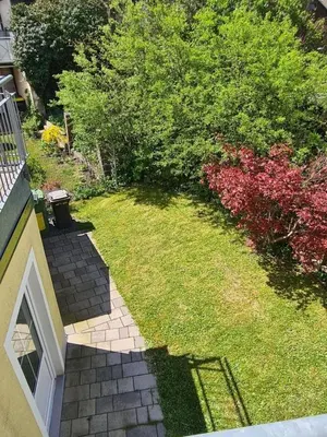 Ein Garten an der Unterkunft Waldstein Terrassen