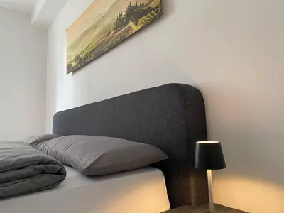 Ein Bett oder Betten in einem Zimmer der Unterkunft NES 1 - nähe Freiheitshalle Hof