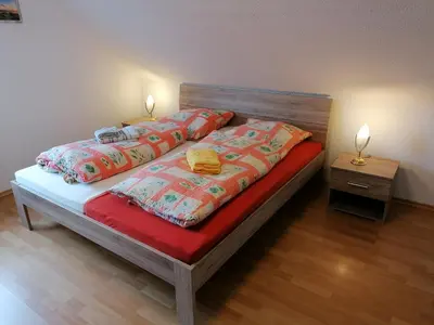 Ein Bett oder Betten in einem Zimmer der Unterkunft Ferienwohnung Fleischer