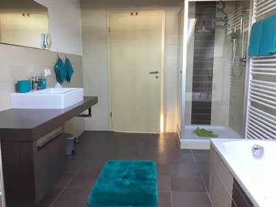 Ein Badezimmer in der Unterkunft Ferienwohnung Gubernath