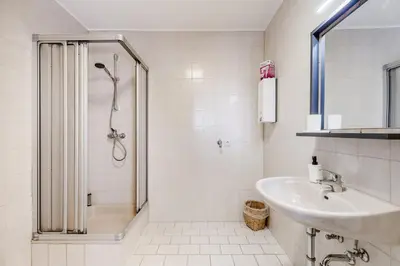 Ein Badezimmer in der Unterkunft Zentrales charmantes Apartment