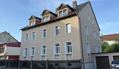 Das Gebäude in dem sich die Ferienwohnung befindet
