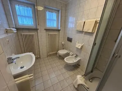 Ein Badezimmer in der Unterkunft Ferienwohnung 4 Personen 2