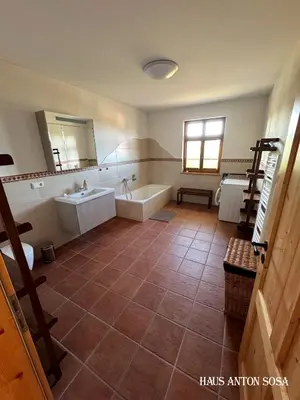 Ein Badezimmer in der Unterkunft Ferienhaus Anton
