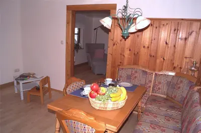 Ein Sitzbereich in der Unterkunft Haus am Seeufer, Weißenstadt