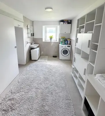 Grundriss der Unterkunft Modernes Bauernhaus - 3 Schlafzimmer, Kamin, Wohnzimmer, Küche, Bad