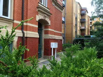 Das Gebäude in dem sich die Ferienwohnung befindet