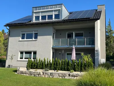 Das Gebäude in dem sich die Ferienwohnung befindet