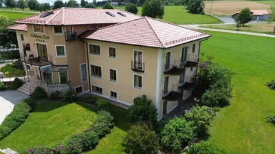 Das Gebäude in dem sich das Hotel befindet